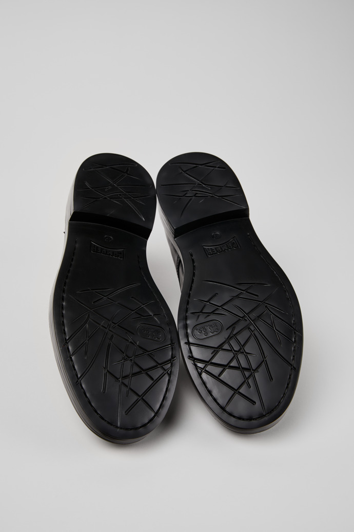 Twins Zapatos negros de piel para hombre.