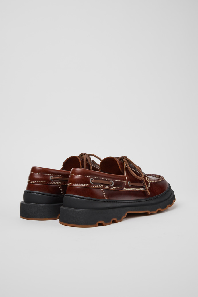 Brutus+ Mocasines marrones de piel para hombre.