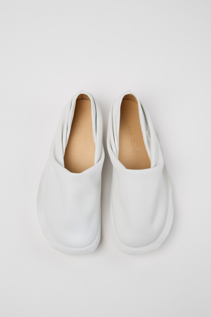 Overhead view of Camper x ISSEY MIYAKE - Peu Form White Leather Men's Shoes.