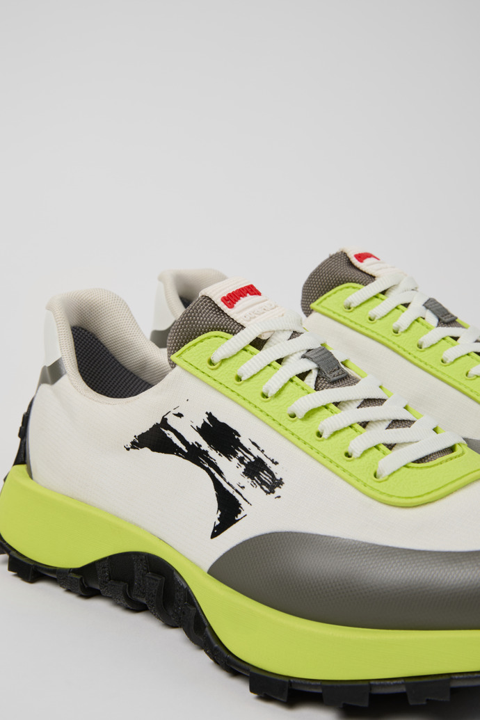 Close-up view of Drift Trail - GORE-TEX Multicolor Upper Sneakers for Men.