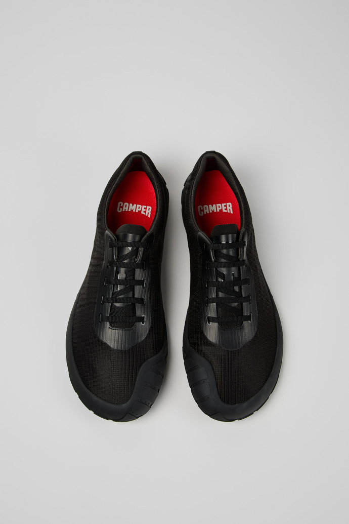 Peu Path+ Baskets en cuir noires Pour homme.