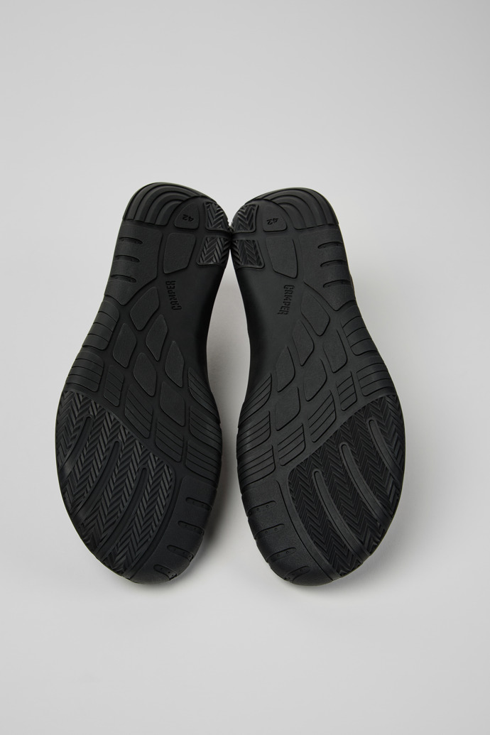 Peu Path+ Baskets en cuir noires Pour homme.