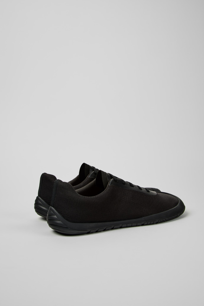 Peu Path+ Baskets en cuir noires Pour homme.