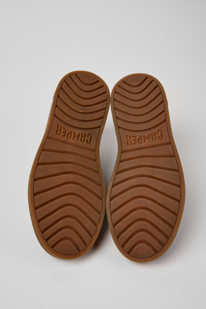 The soles of Runner Twentyfive Black Leather Sneakers for Men.