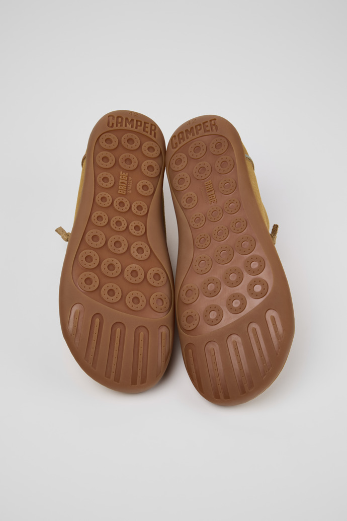 The soles of Twins Brown Vegetable-Tanned Leather Shoes for Men.