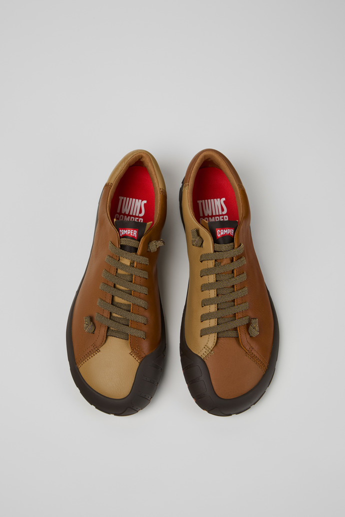 Twins Zapatos de piel marrones para hombre.