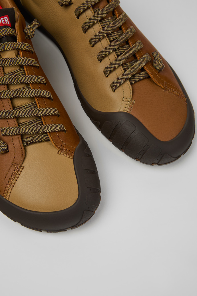 Twins Zapatos de piel marrones para hombre.