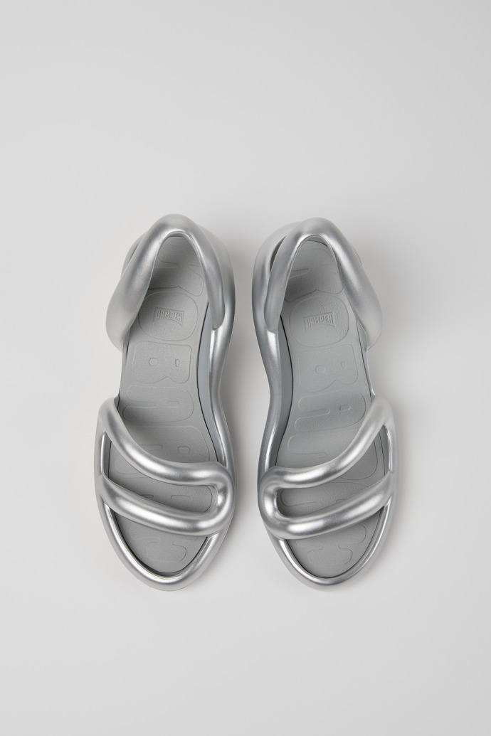 Kobarah Silver Textile Sandals for Women. modelin üstten görünümü