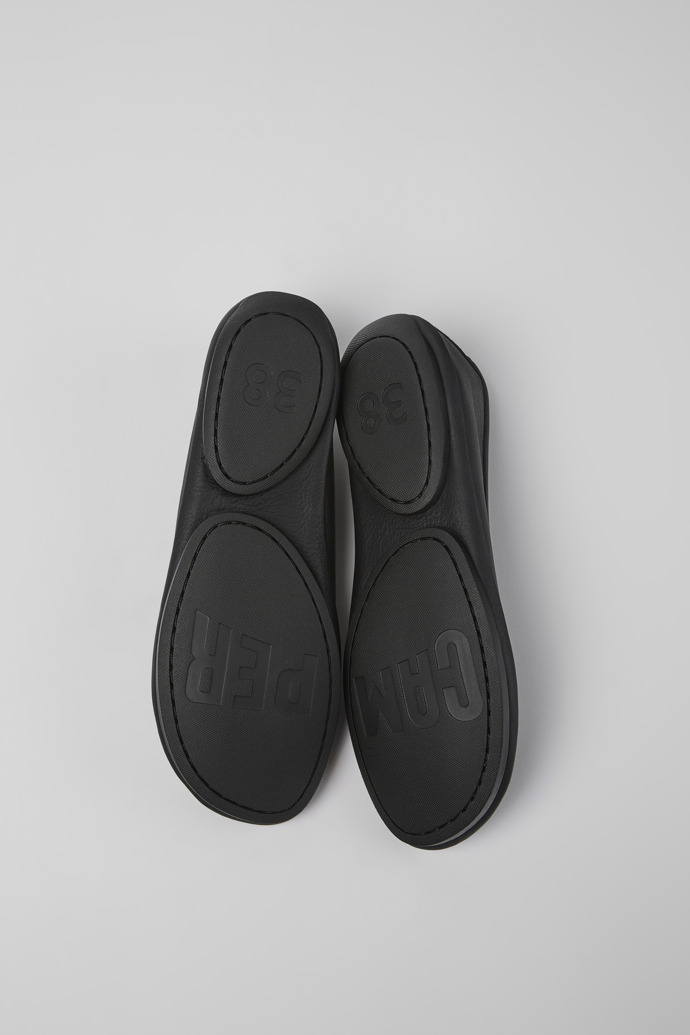The soles of Right Black Leather Ballerina for Women