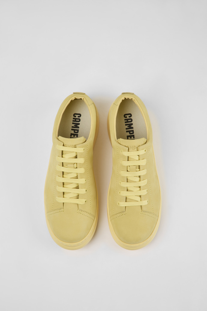 Runner Up Sneaker de nubuc de color groc per a dona