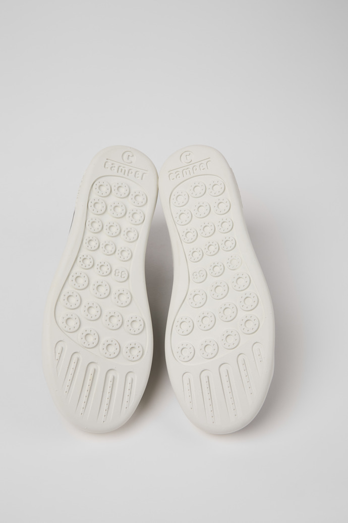 The soles of Peu Touring Gray Leather Sneakers for Women.