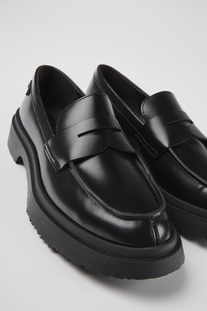 Close-up view of Walden Black Leather Moccasin Ballerinas for Women.