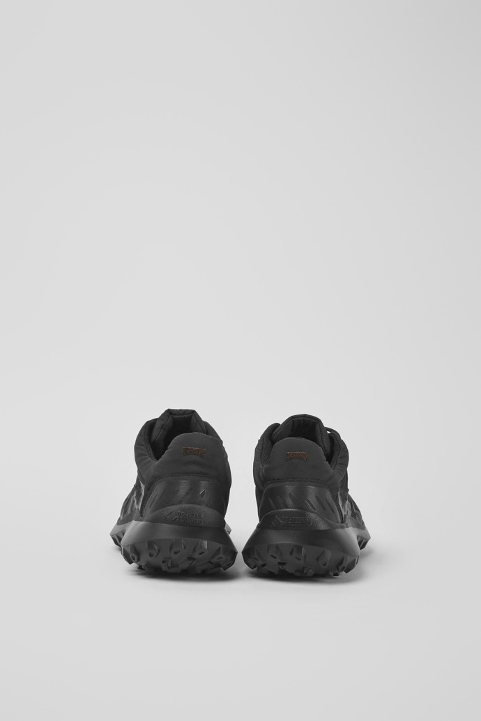 CRCLR Sneaker de teixit de color negre transpirable per a dona