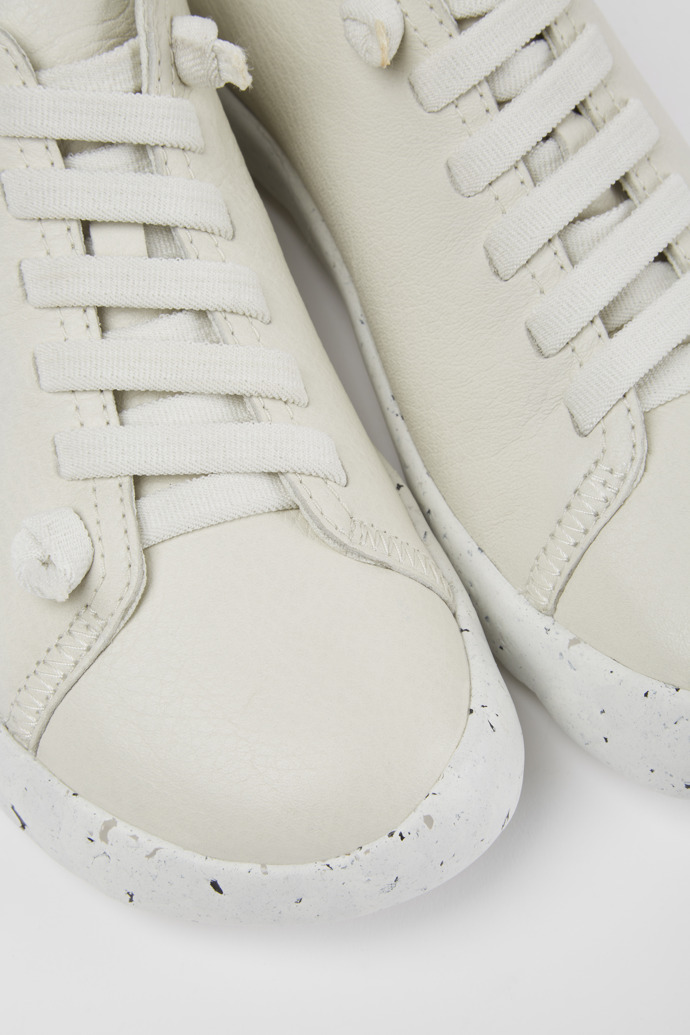 Close-up view of Peu Stadium White leather sneakers for women