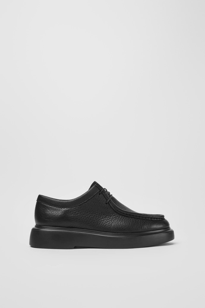 Side view of Poligono Black leather shoes for women