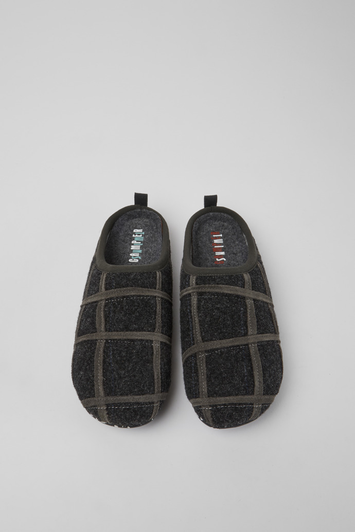 Overhead view of Twins Dark grey wool women’s slippers