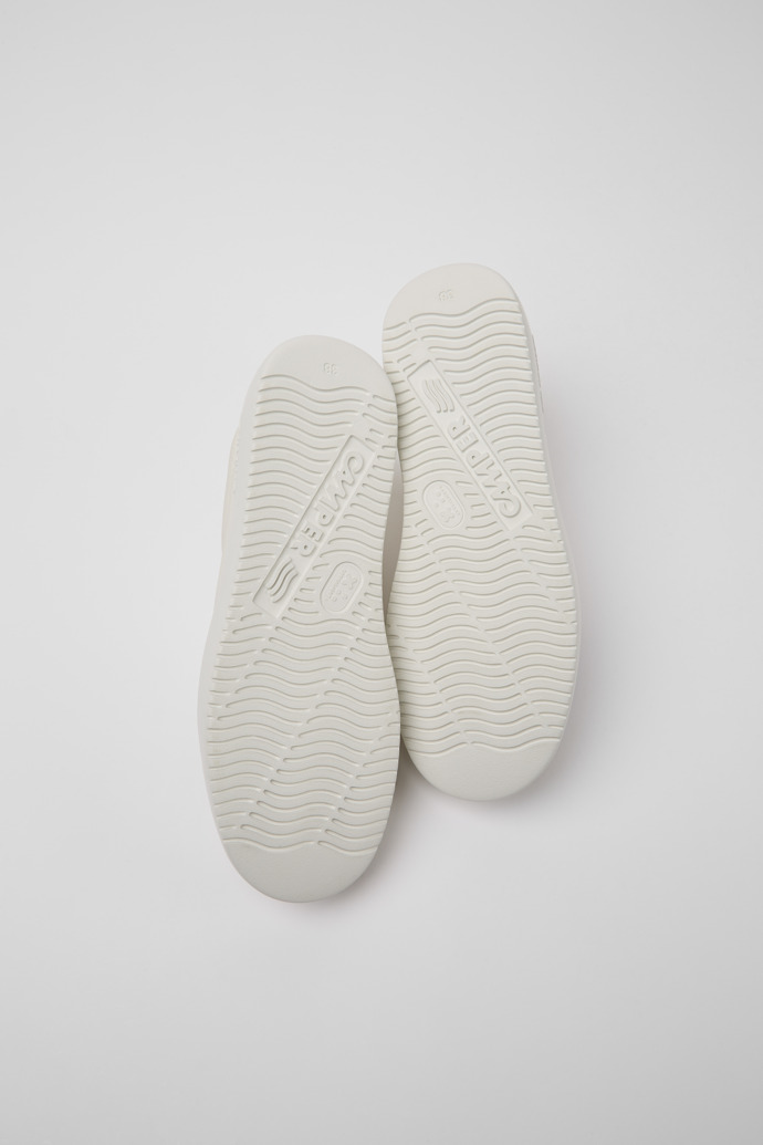 The soles of Twins White leather and suede women's sneakers