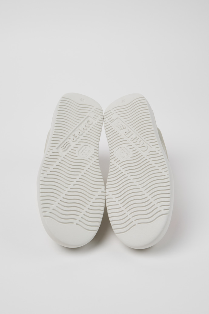 The soles of Twins Multicolor Leather Sneakers for Women.