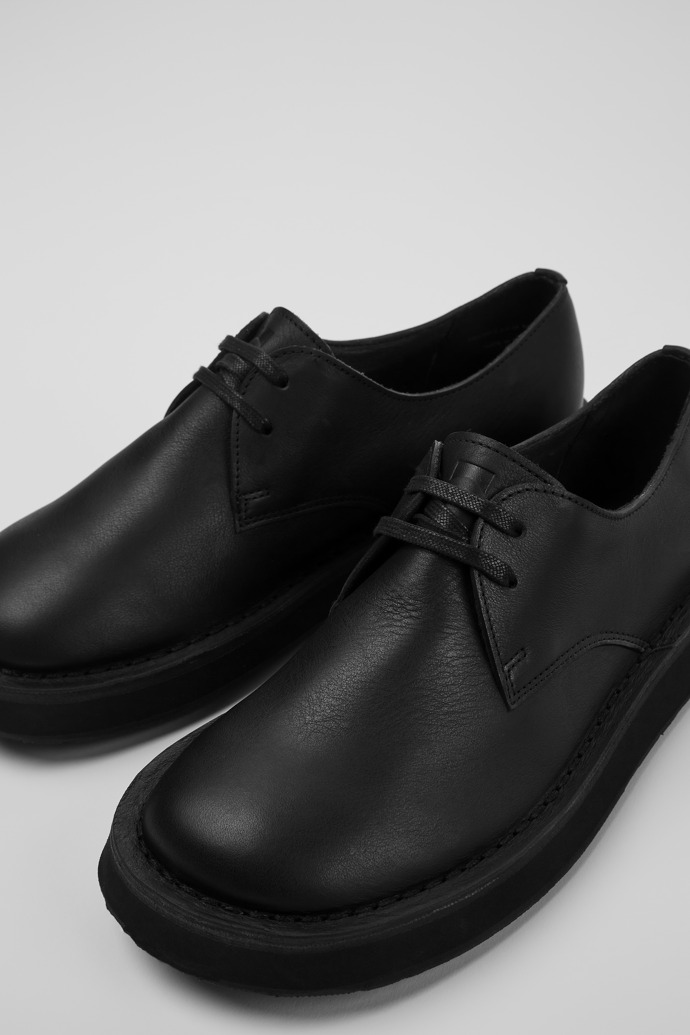 Close-up view of Brothers Polze Black leather shoes for women