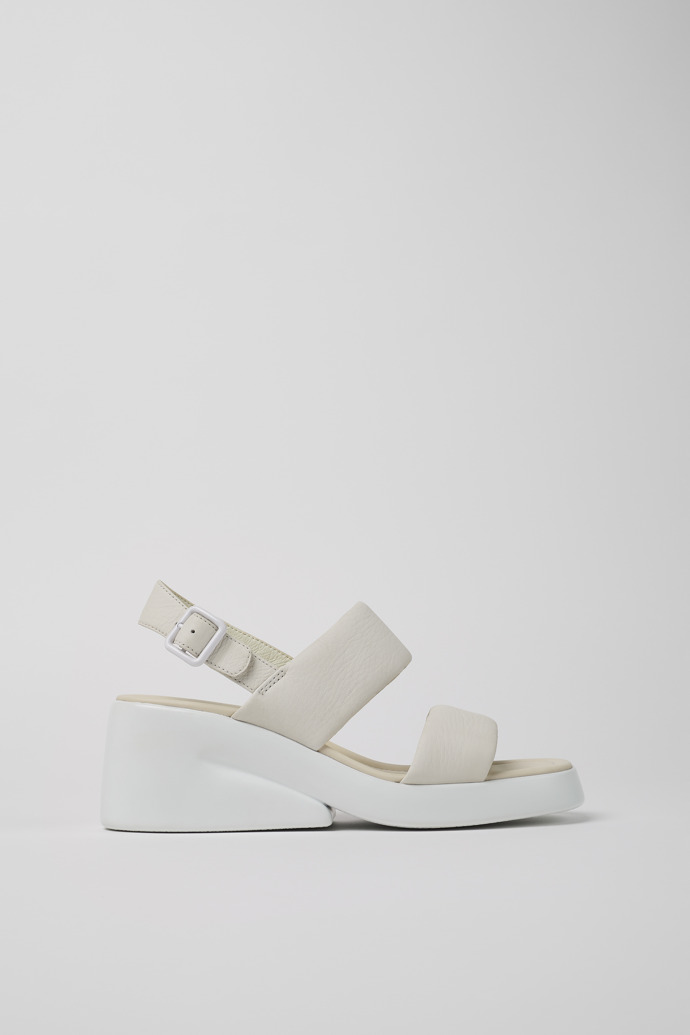 Kaah White leather sandals for women modelin yandan görünümü
