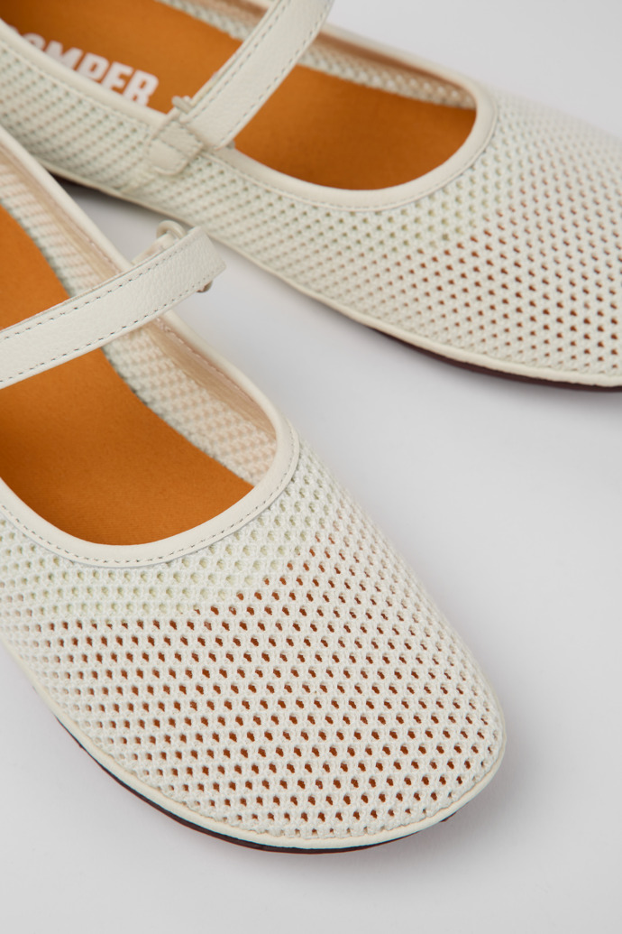 Close-up view of Right White TENCEL® Lyocell and leather shoes for women