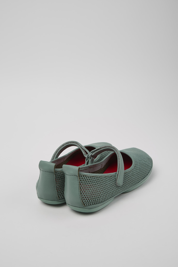 Right Green TENCEL® Lyocell and Leather Moccasins for Women. arkadan görünümü