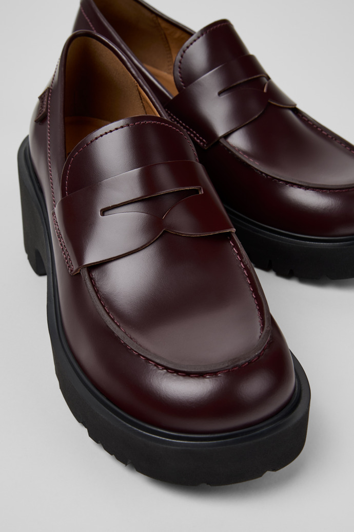 Milah Mocasines de piel burdeos para mujer.