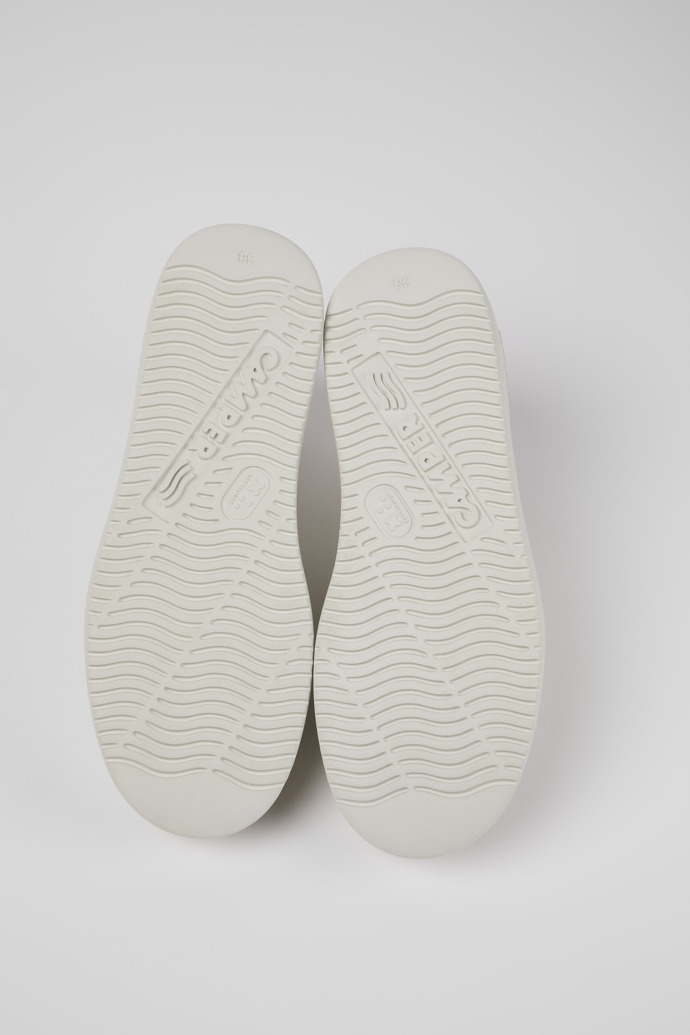 The soles of Runner K21 White non-dyed leather sneakers for women