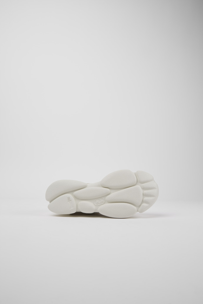 The soles of Karst White non-dyed leather sneakers for women