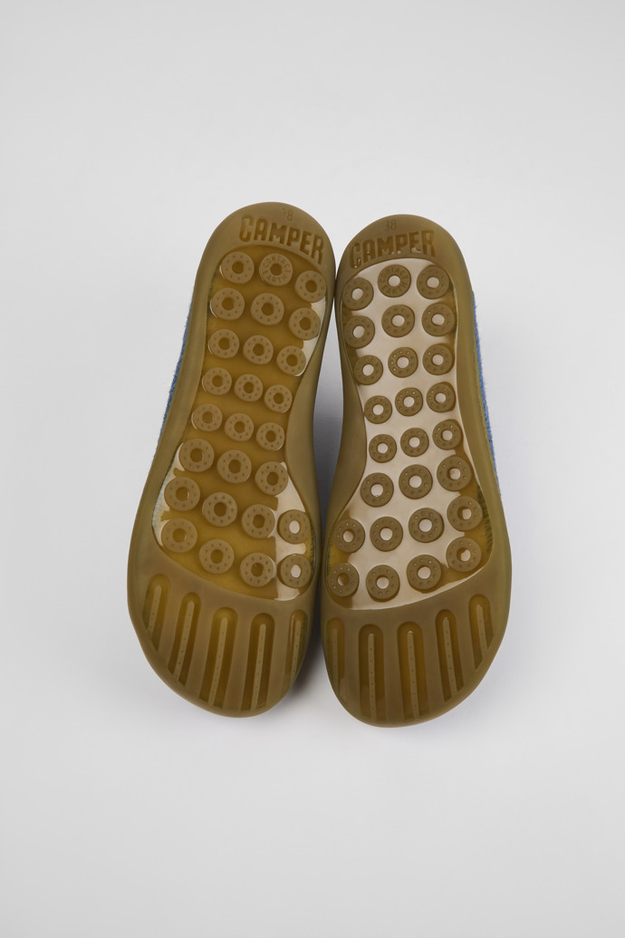 The soles of Peu Blue textile shoes for women