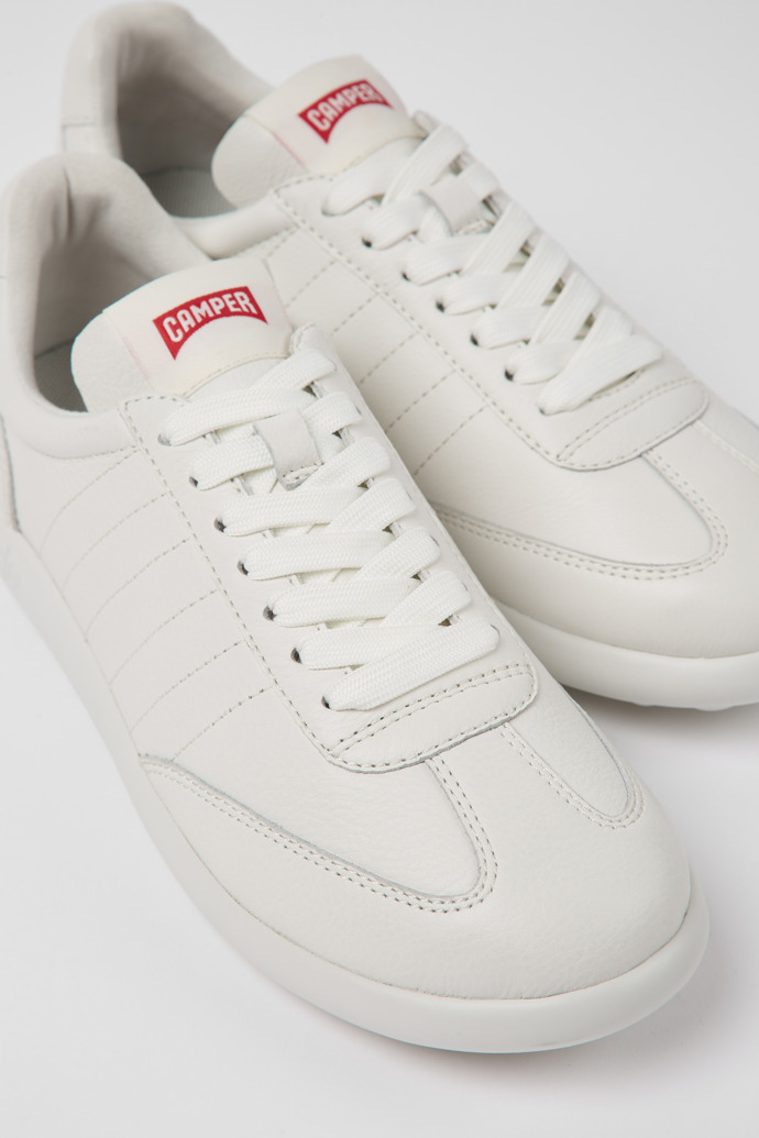Close-up view of Pelotas XLite White leather sneakers for women