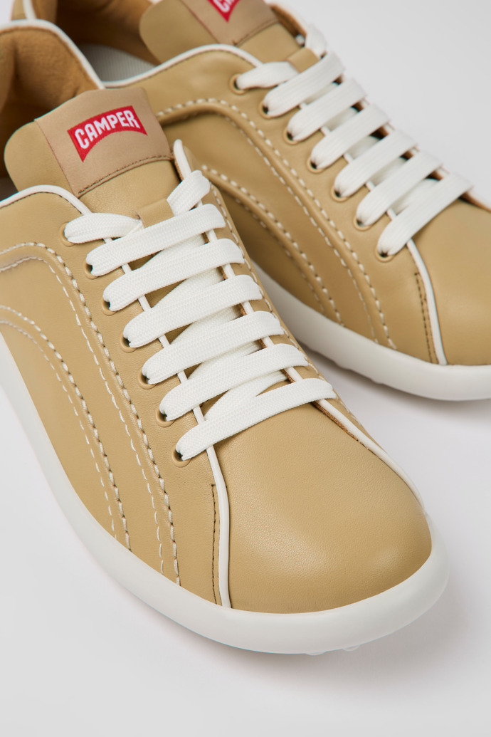 Pelotas XLite Beige leren damessneakers