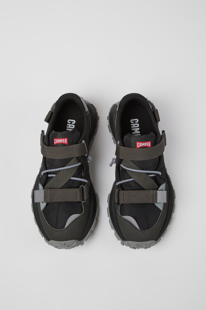 Drift Trail Sneaker negra y gris de tejido y nobuk para mujer