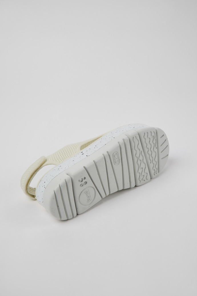 The soles of Oruga Up White textile sandals for women