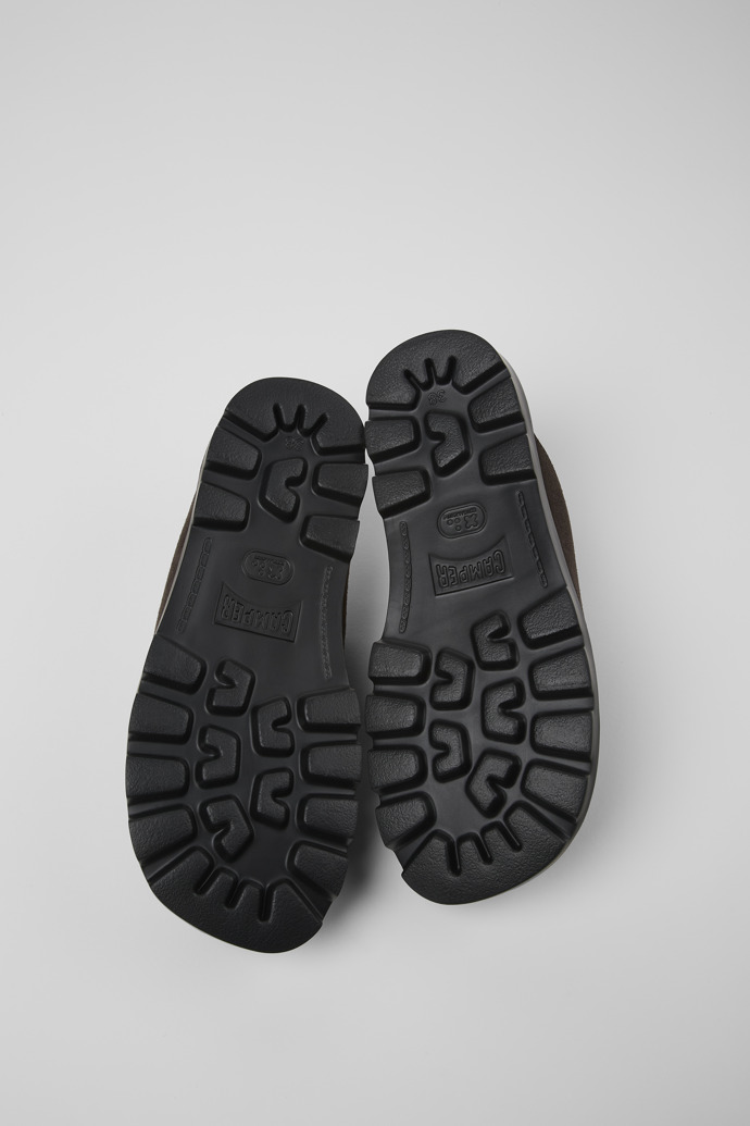 The soles of Brutus Sandal Gray Nubuck Clog for Women