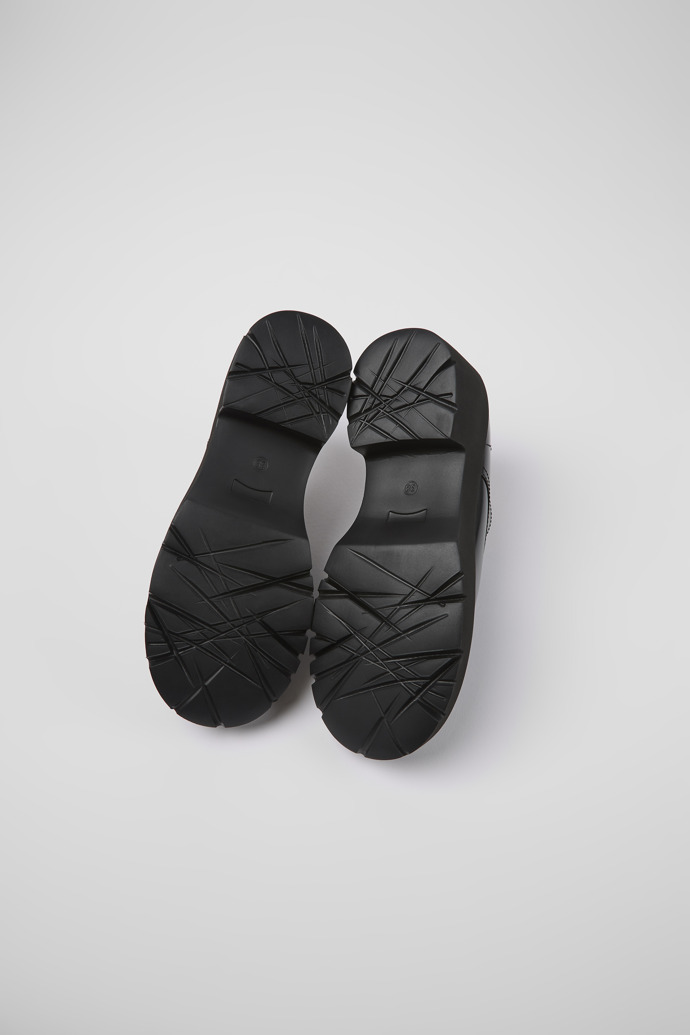 Milah 여성 블랙 컬러 가죽 소재 레이스업 로퍼 tabanları