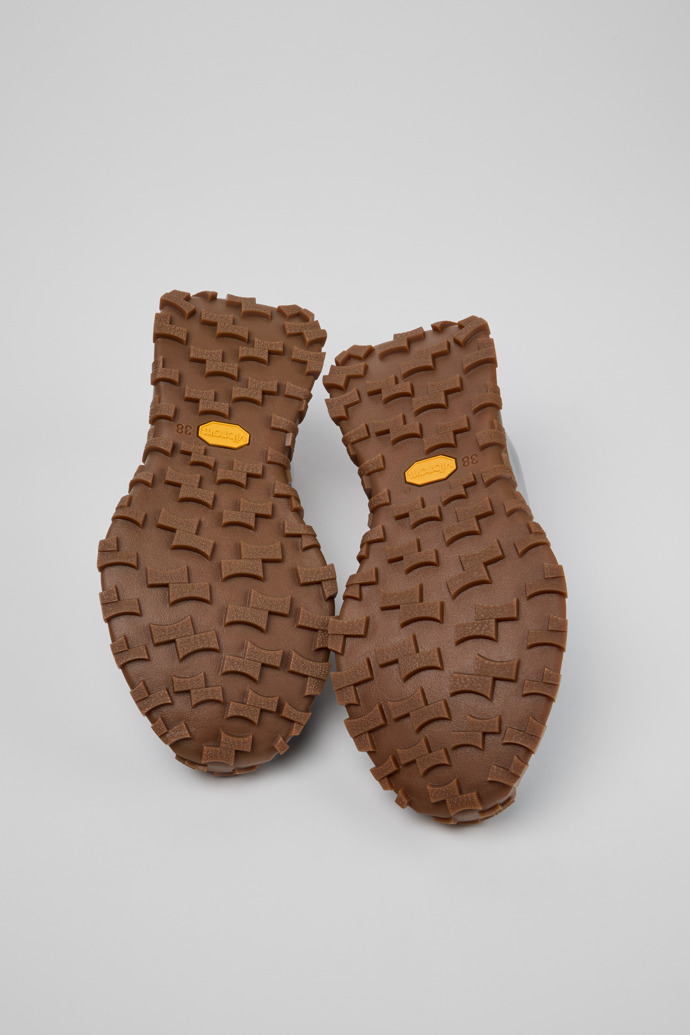 Drift Trail Zapatillas de piel y nobuk grises para mujer.