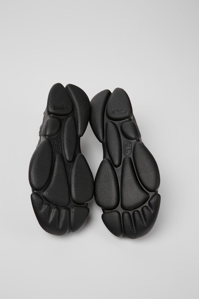 The soles of Karst Black leather ballerinas for women