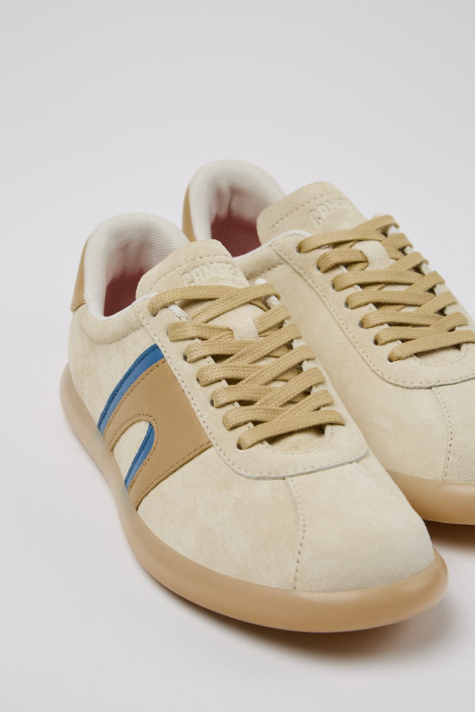 Close-up view of Pelotas Soller Multicolor Nubuck Women's Sneakers.