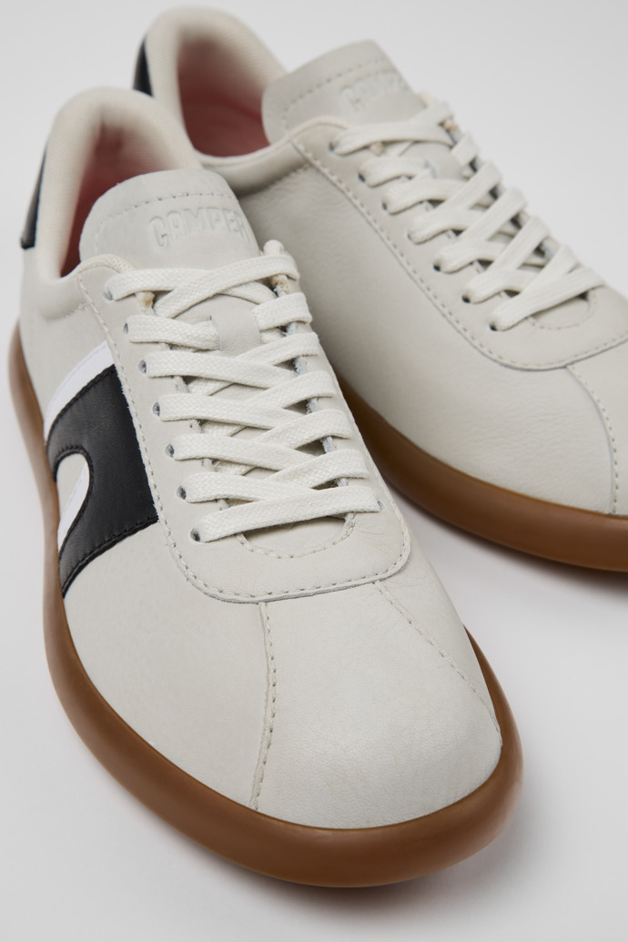 Close-up view of Pelotas Soller Multicolor Leather Sneakers for Women.