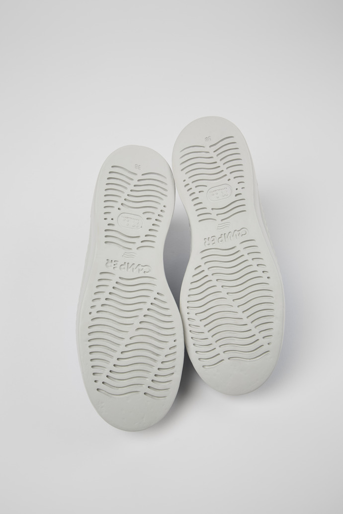 The soles of Runner Gray Textile Sneaker for Women