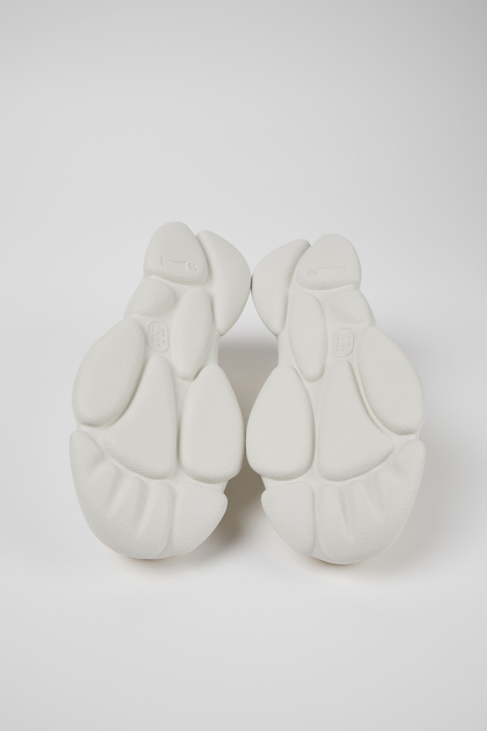 The soles of Karst White TENCEL™ & MIRIUM® Sneaker for Women