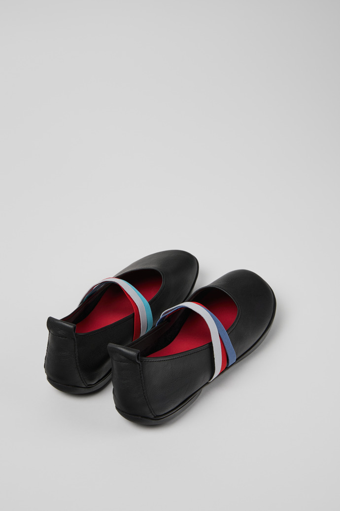 Twins Black Leather Moccasins and Ballerinas for Women.後面