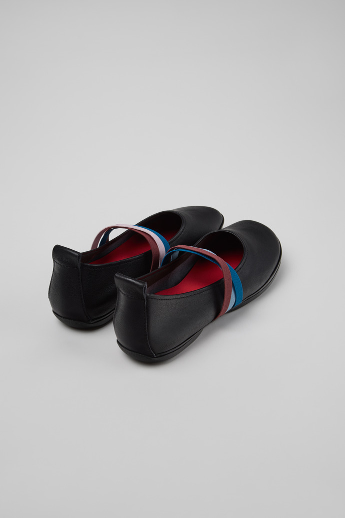 Twins Schwarze Lederballerinas für Damen.