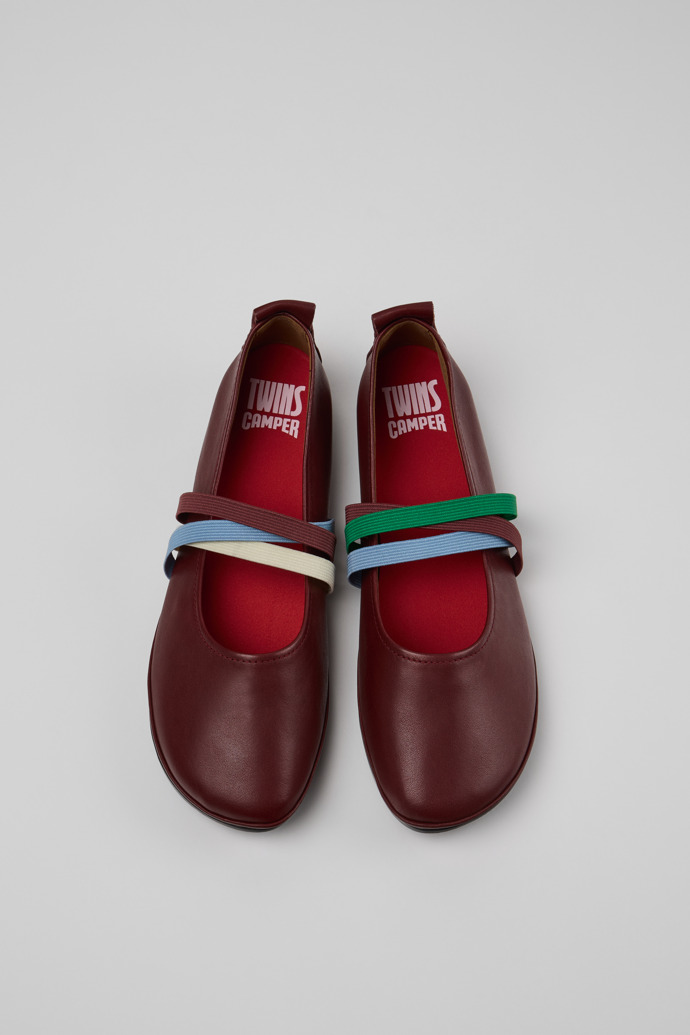 Twins Burgunderrote Lederballerinas für Damen.