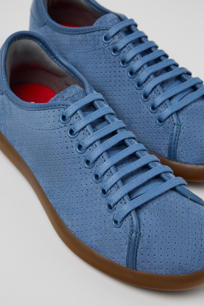 Close-up view of Pelotas Soller Blue Nubuck Sneakers for Women.