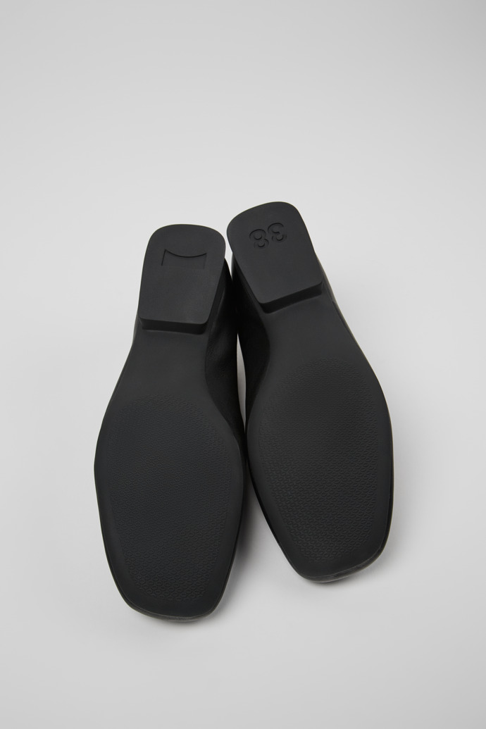 The soles of Twins Black leather ballerinas for women
