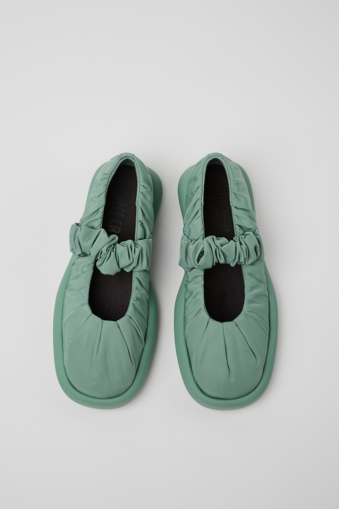 Overhead view of Onda Green Recycled PET Ballerinas for Women.