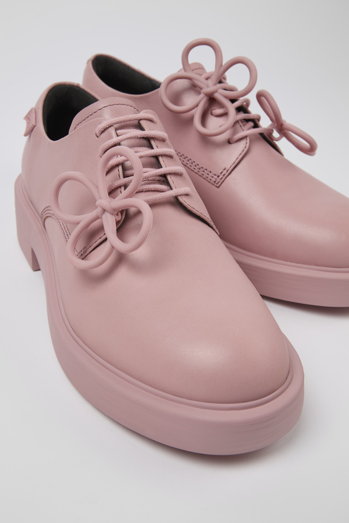 Close-up view of Twins Pink leather shoes for women