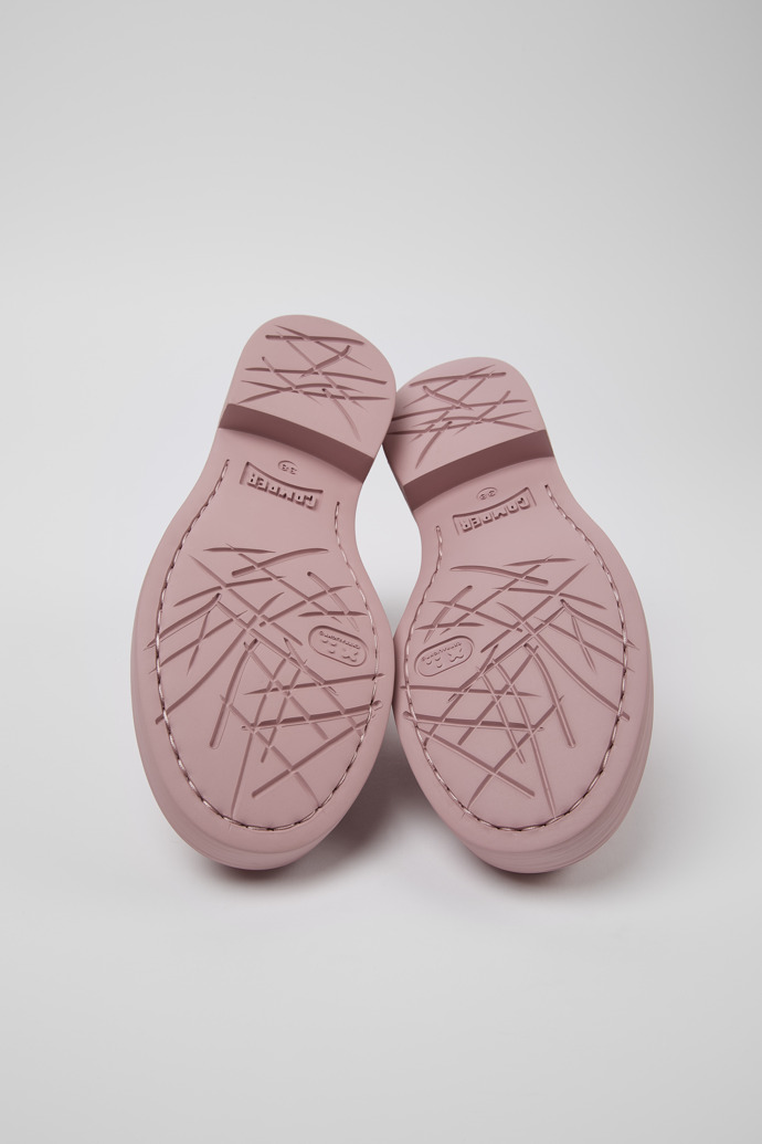 The soles of Twins Pink leather shoes for women